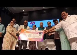 मुख्यमंत्री शिक्षक कैशलेस चिकित्सा योजना का शुभारंभ| The Dolphin News| Kanpur| Alok Agarwal