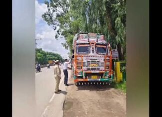 हाई वे से हटवाये गये अनाधिकृत वाहन| The Dolphin News| Kanpur| Alok Agarwal
